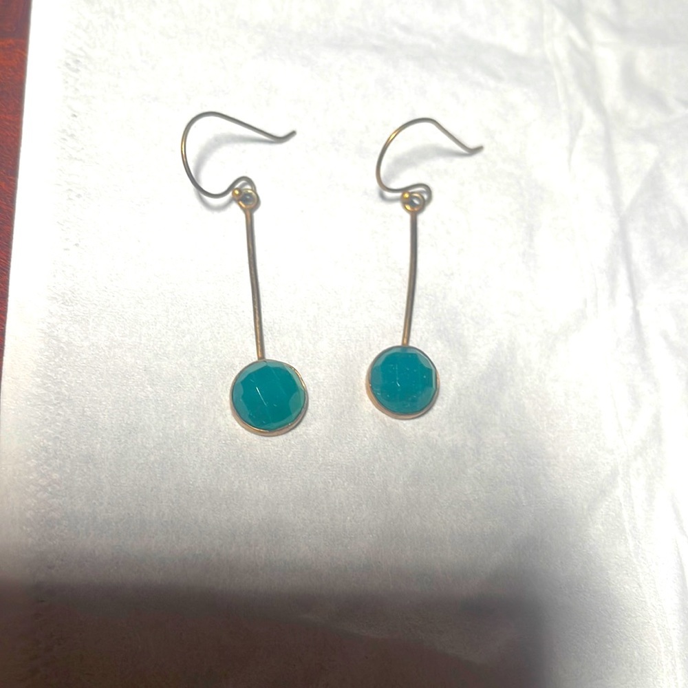 Brass earrings w hanging green stones